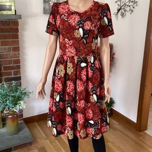 Lularoe Amelia dress M flowery print